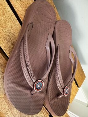 Havaianas Flip Flop Sandals with Beaded look Medallions
